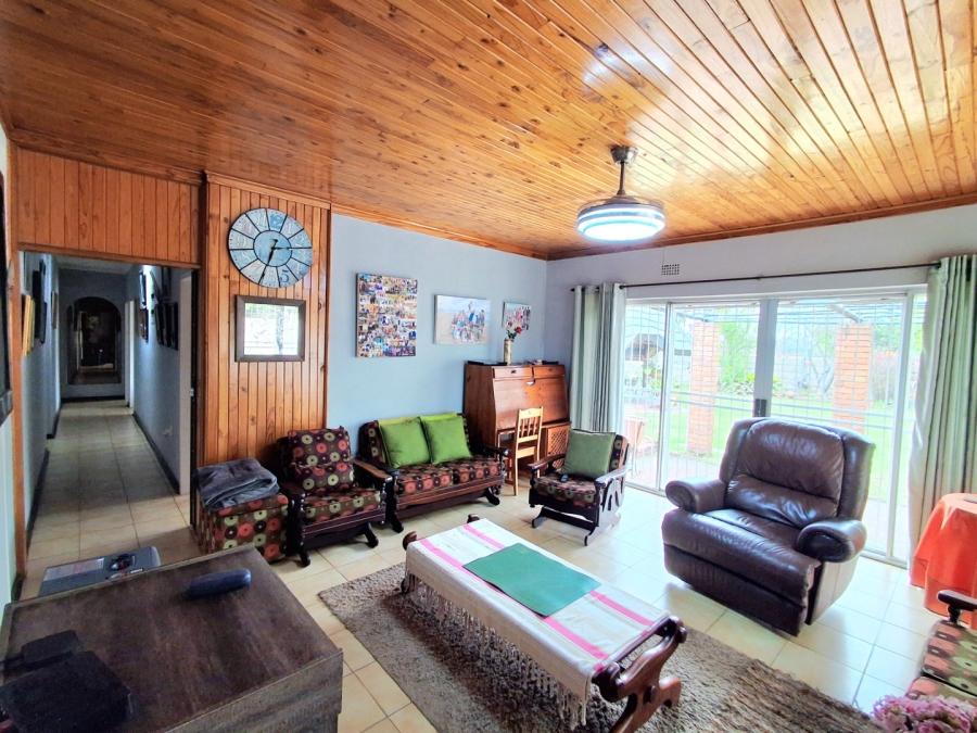 4 Bedroom Property for Sale in Vaalpark Free State